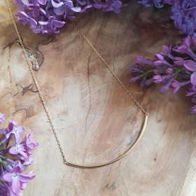 Collier tube courbe plaqué or